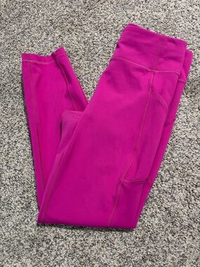 Lululemon Invigorate High-Rise Tight 25" size 8